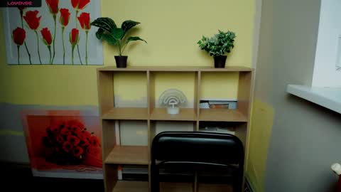 Snapshot of mariatess_ chatting on February 11, 2:02 pm Mariia online show from February 11, 2:02 pm