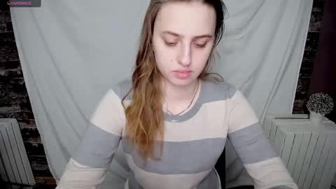 Snapshot of mariatess_ chatting on February 19, 12:11 pm Mariia online show from February 19, 12:11 pm