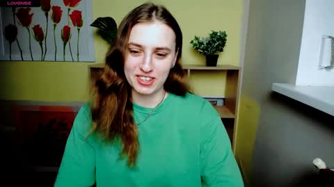 Snapshot of mariatess_ chatting on February 27, 2:10 pm Mariia online show from February 27, 2:10 pm