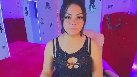 Snapshot of maribelsex303av chatting on September 27, 11:39 am maribelsex303av online show from September 27, 11:39 am