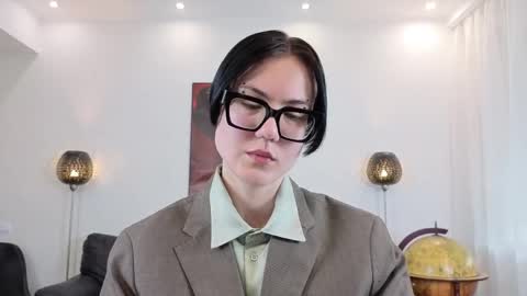 Marie Fitch online show from May 1, 3:54 am