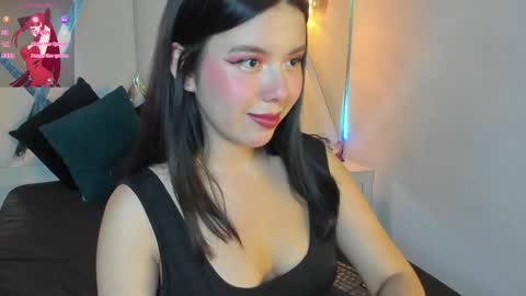 Snapshot of marielqueenx chatting on February 1, 5:39 am Viviana online show from February 1, 5:39 am