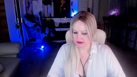 mariemlui online show from October 24, 11:06 am