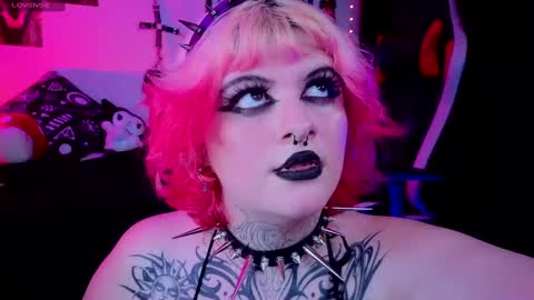 mariiana_velezz online show from September 11, 6:25 am