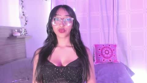 Snapshot of marijaneh chatting on September 15, 2:14 pm Luna Dulk online show from September 15, 2:14 pm