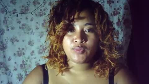 marinah5 online show from February 8, 1:22 am