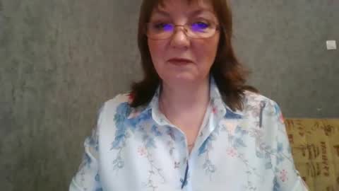 marinamrs online show from October 26, 6:58 pm