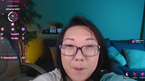 Marine  online show from December 4, 5:33 pm