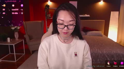 Marine  online show from December 3, 5:34 pm