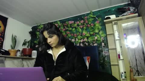 Maritza Ferrer -Samara Beltran online show from January 24, 11:59 am