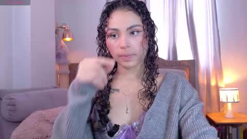 Snapshot of marivimichel03 chatting on September 8, 7:02 pm online show from September 8, 7:02 pm