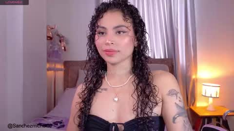 Snapshot of marivimichel03 chatting on October 6, 7:18 pm online show from October 6, 7:18 pm