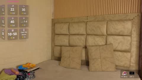 marscarlett online show from November 3, 10:19 am