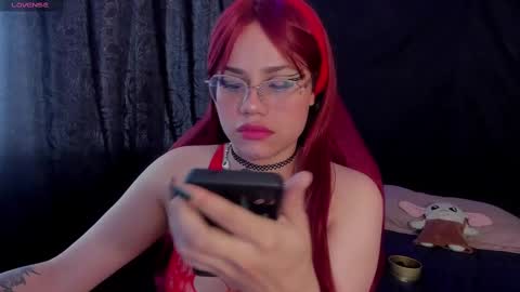 Snapshot of marsdoll chatting on December 22, 5:10 pm Marsdoll online show from December 22, 5:10 pm
