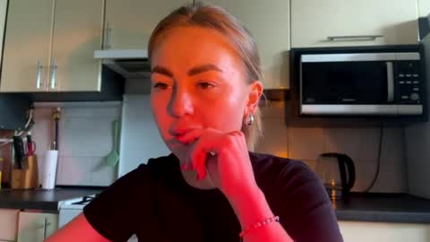Marta online show from June 18, 2:33 pm