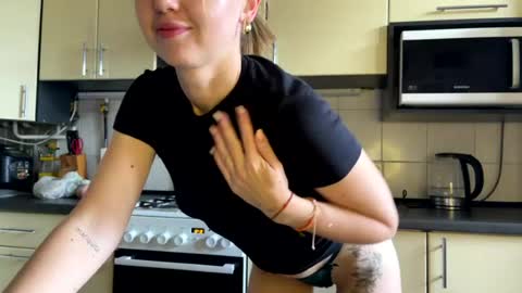 Marta online show from July 25, 12:45 pm