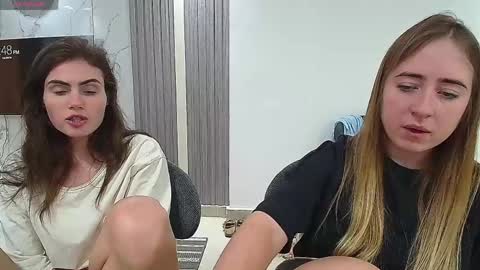 marthabarens online show from May 26, 12:48 pm