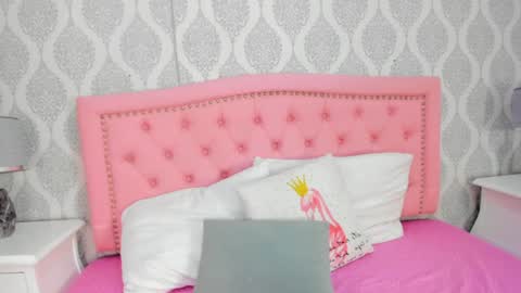 Snapshot of martina_rivera_ chatting on December 31, 11:42 am Martina online show from December 31, 11:42 am