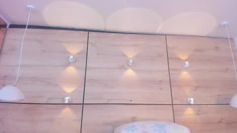 martina touss  online show from December 13, 7:40 pm