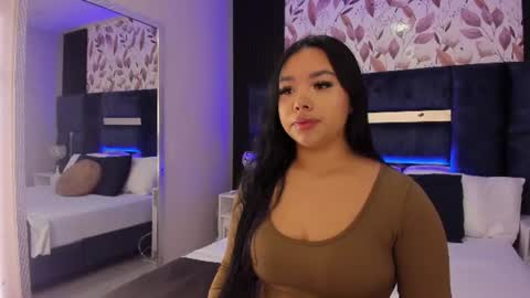 Martina Garcia online show from August 3, 6:57 pm