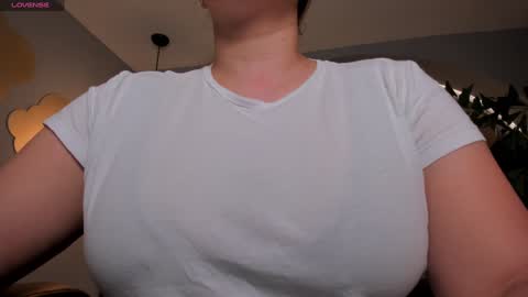 Martinna Bonnet online show from February 8, 10:29 am