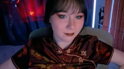 Nancy online show from April 30, 8:57 pm