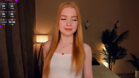 Snapshot of mary_hope_u chatting on March 11, 7:03 am Mary online show from March 11, 7:03 am