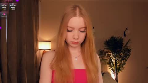 Snapshot of mary_hope_u chatting on March 8, 7:13 am Mary online show from March 8, 7:13 am