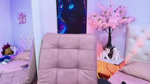 mary_luckaysha online show from August 3, 8:36 pm