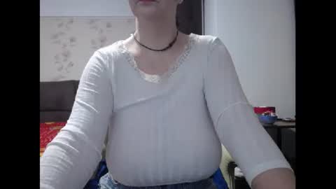 Mary online show from February 24, 4:00 am