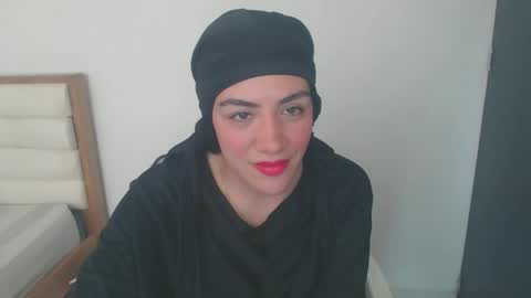 maryam_arabicmilk online show from February 11, 2:35 pm