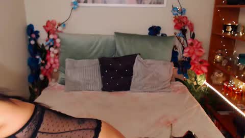 Mary online show from January 29, 4:58 am