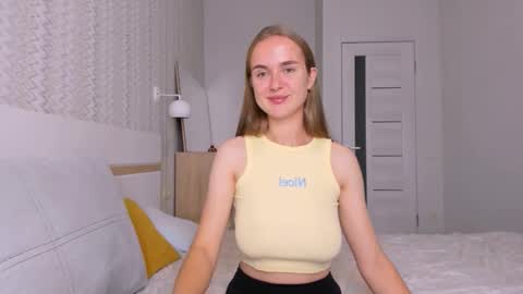 Mari online show from October 10, 6:07 am