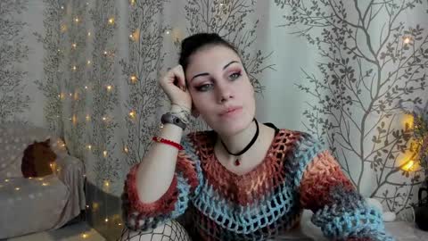 Mary Lou online show from December 8, 6:22 am