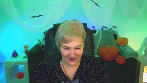 Snapshot of marymogan chatting on October 20, 4:04 am marymogan online show from October 20, 4:04 am