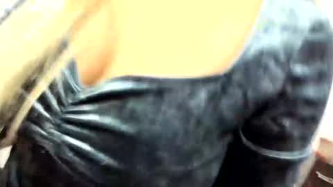 Snapshot of maryplayfullmary chatting on October 22, 5:56 am Sweet Mary hairy and full labia online show from October 22, 5:56 am