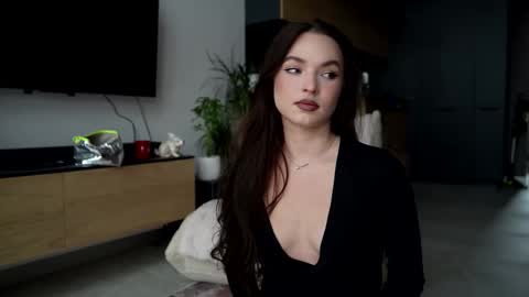 Marina online show from November 11, 10:45 am