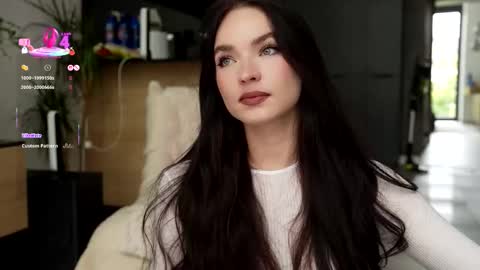Snapshot of marypsiss chatting on October 21, 9:24 am Marina online show from October 21, 9:24 am