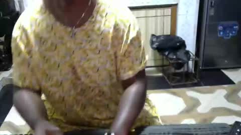 Snapshot of maseratty chatting on September 28, 4:56 pm Cate online show from September 28, 4:56 pm