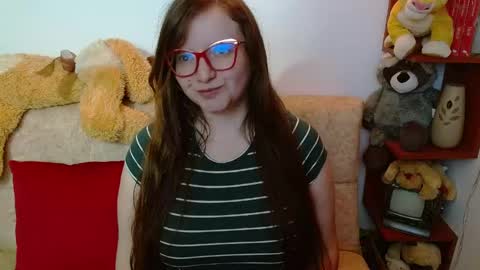 Monica online show from April 29, 9:42 pm