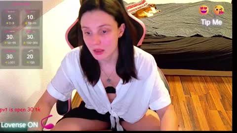 Snapshot of massageofyourlife chatting on February 15, 7:28 pm Queeny Kathy  Online at 2030 MEZ Sunday  Wednesday online show from February 15, 7:28 pm