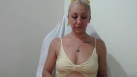 massiel ferreti online show from May 2, 11:41 pm