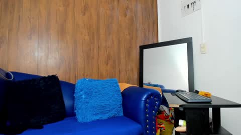 Snapshot of mature_beautiful chatting on January 13, 12:56 pm Lucy online show from January 13, 12:56 pm
