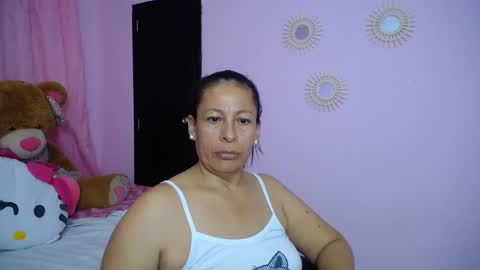 Snapshot of mature_martina_ chatting on January 10, 9:55 am Martina online show from January 10, 9:55 am
