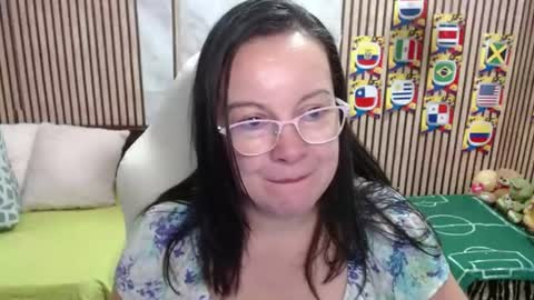 Sonia online show from June 22, 9:23 pm