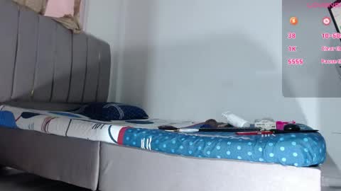 maturehotsquirt online show from May 3, 10:57 pm