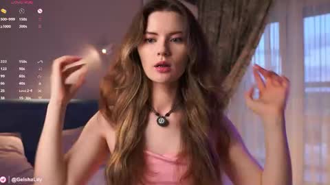 Lily online show from July 31, 4:52 pm