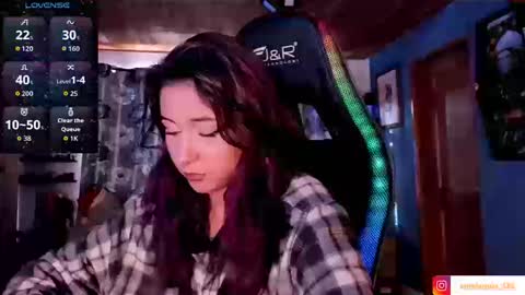 Hilary online show from September 22, 9:24 pm