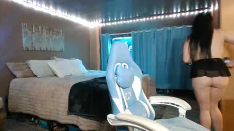 Snapshot of mavismable chatting on October 30, 5:10 am mavismable online show from October 30, 5:10 am