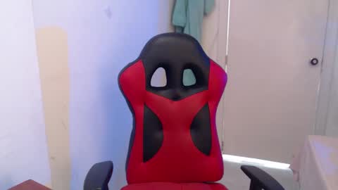 maxinesex_ online show from February 26, 5:34 pm